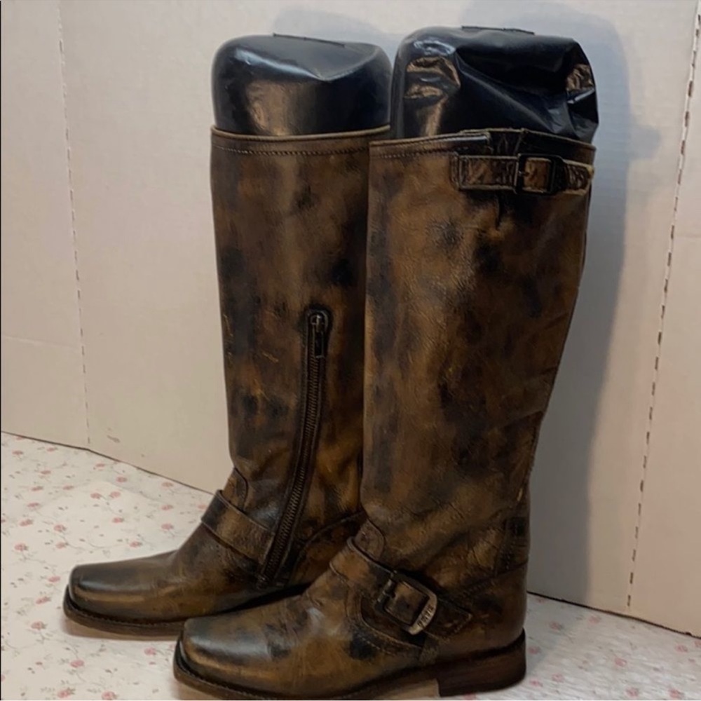 Frye Boots 5 1/2 B
